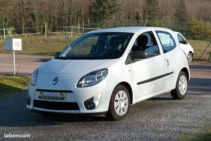 Renault TWINGO II Série II Phase1 1.2i TREND 75cv