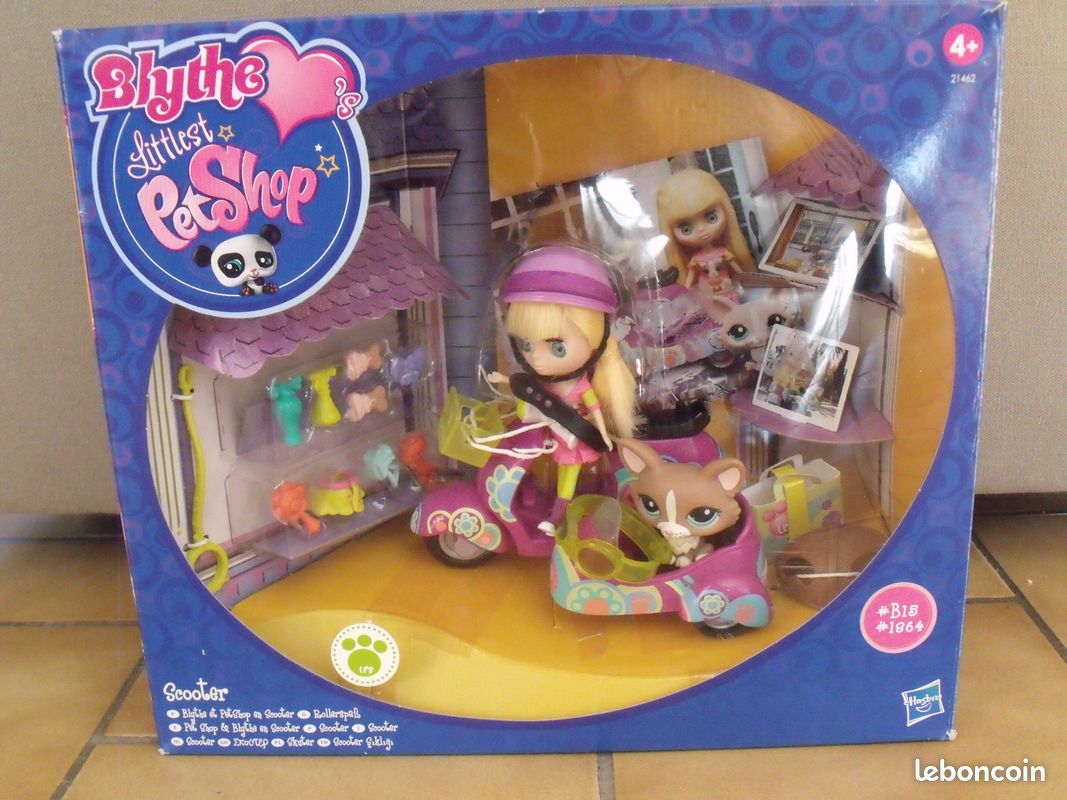 Blythe's Littlest Petshop Scooter (image 2)