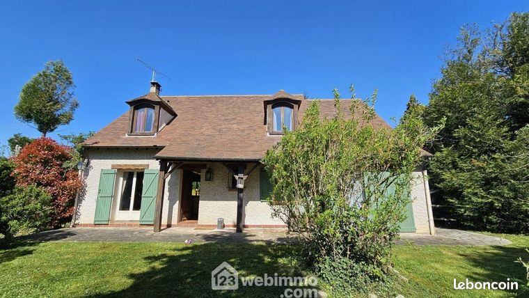 Maison 8 pièces 181 m²