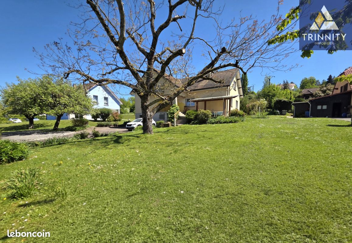 Maison 5 pièces 185 m² · à Dambenois · 185 m² · 212 000 €