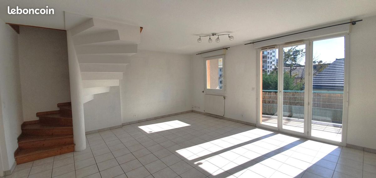 Appartement 3 pièces 69 m² · à Chambéry · 69 m² · 997 €