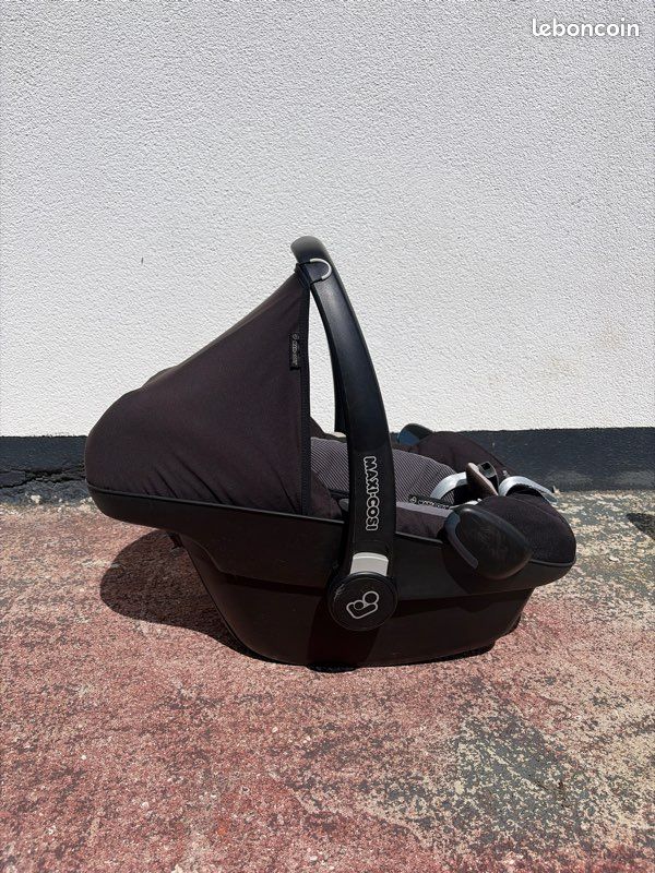 Maxi-Cosi Pebble Plus + base Isofix (image 2)