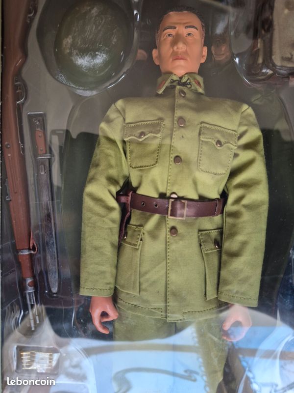 Figurine Piéton Chapeau Chinois Empire Lucotte – Soldat Collection