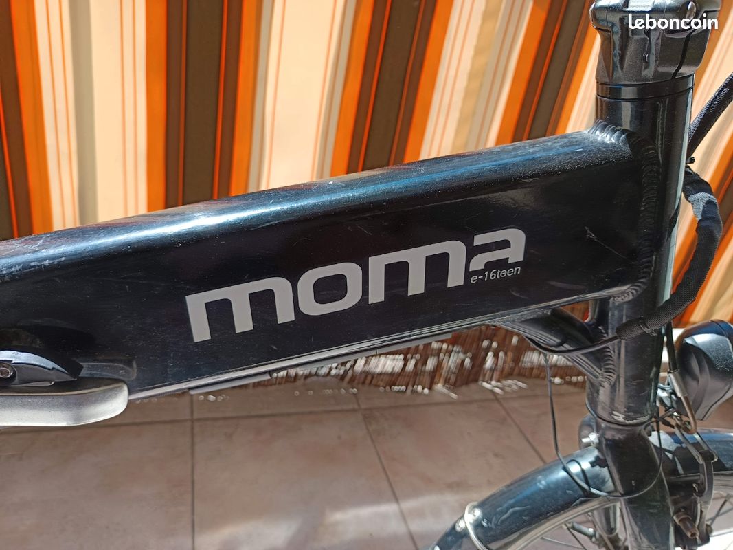 Vélo électrique pliant MoMA E16 Teen – Bon état + accessoires pratiques (image 4)