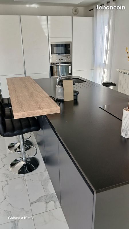 Appartement 5 pièces 120 m² · à Cagnes-sur-Mer · 120 m² · 3 200 €/mois