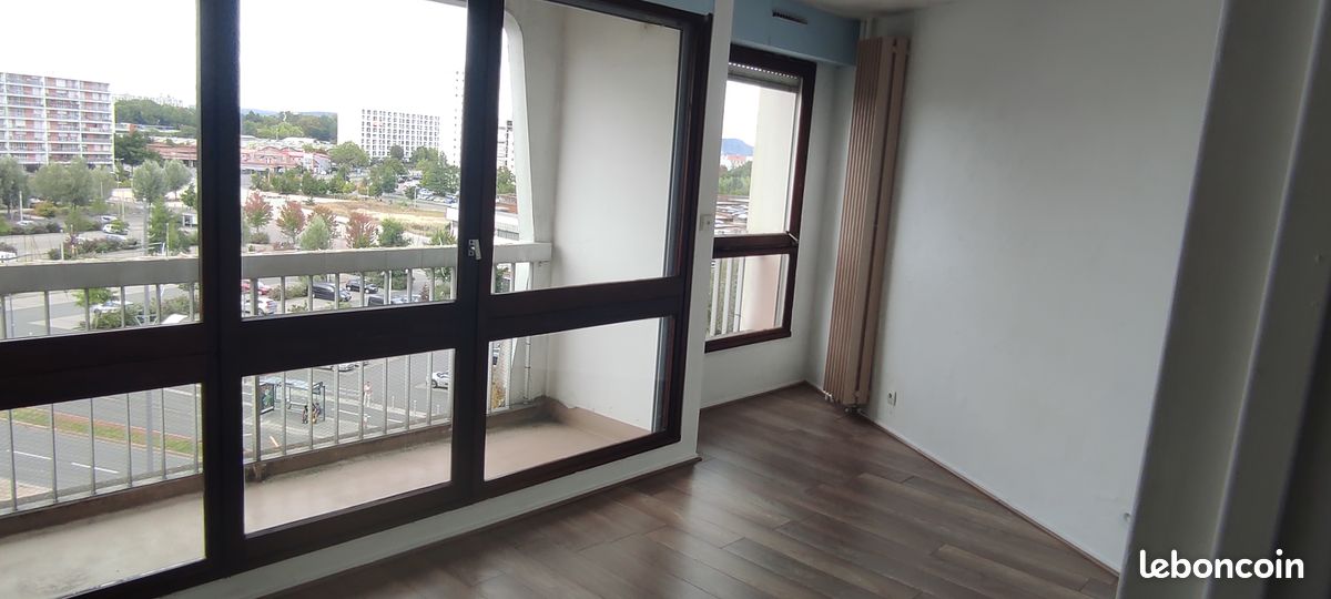 Appartement a louer vandoeuvre-les-nancy - 1 pièce(s) - 32 m2 - Surfyn