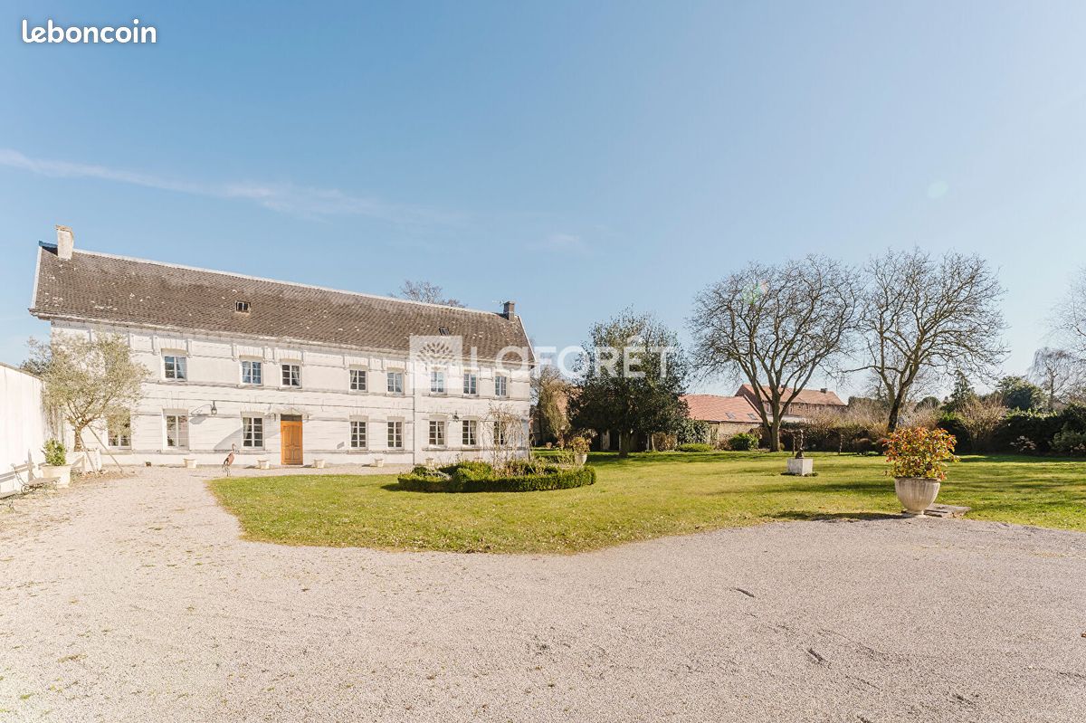 Maison 7 pièces 200 m² · à Gœulzin · 200 m² · 449 900 €