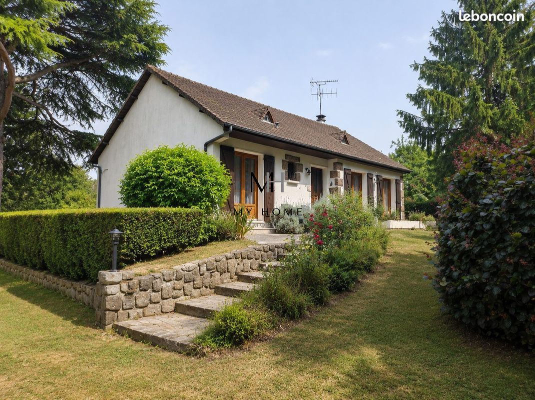 Maison 8 pièces 162 m² · à Bellême · 162 m² · 280 000 €