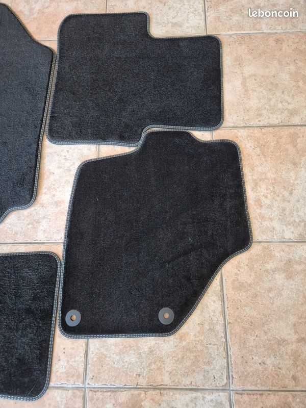 Tapis Peugeot 5008 (image 2)
