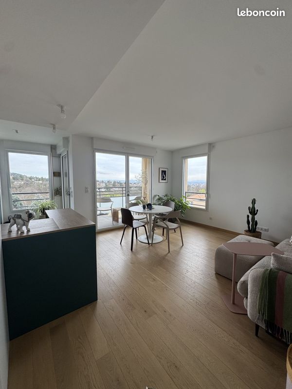 Appartement 2 pièces 46 m² · à Saint-Didier-au-Mont-d'Or · 46 m² · 352 000 €