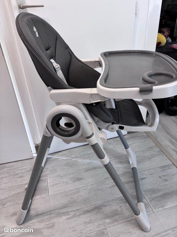 Chaise haute (image 4)
