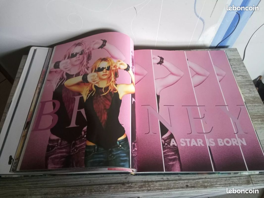 BRITNEY SPEARS - POP PRINCESS - Béatrice NOUVEAU - Michel LAFON - Hardcove (image 3)