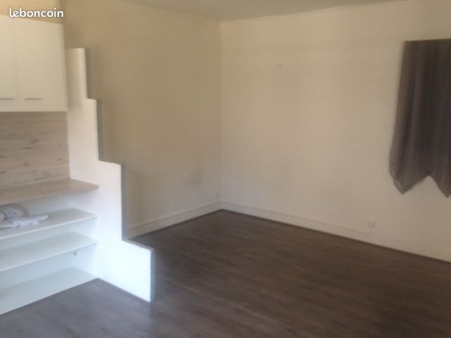 Appartement 1 pièce 26 m² · à Saint-Étienne · 26 m² · 350 €/mois