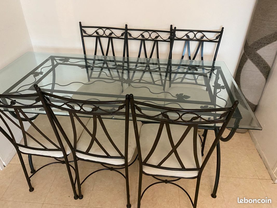 Table en verre (image 3)