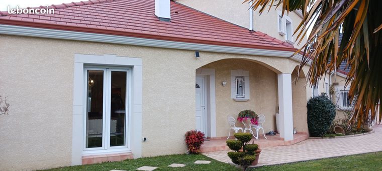 Villa 6 pièces 147 m²