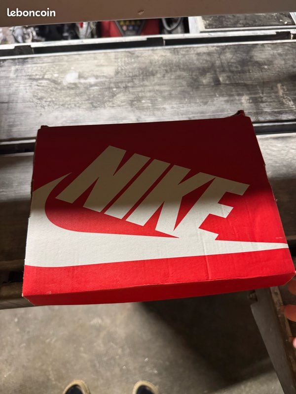 Chaussure Nike (image 1)