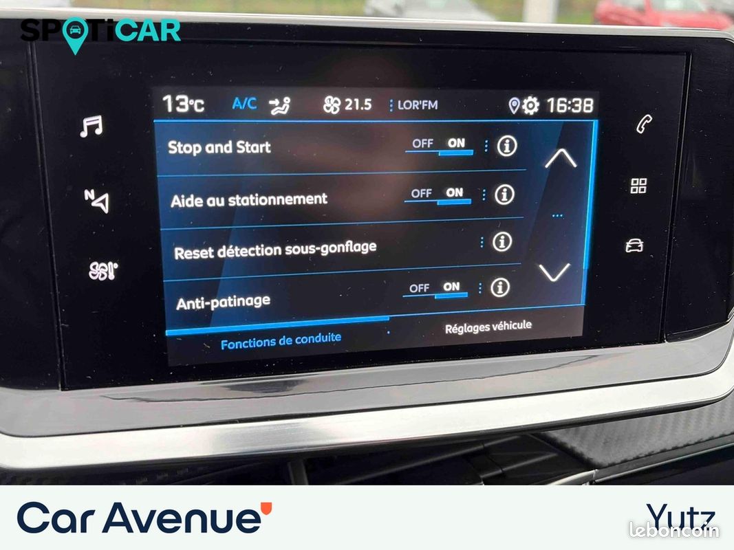 PEUGEOT 208 PureTech 100 S&S BVM6 Allure Pack (image 24)