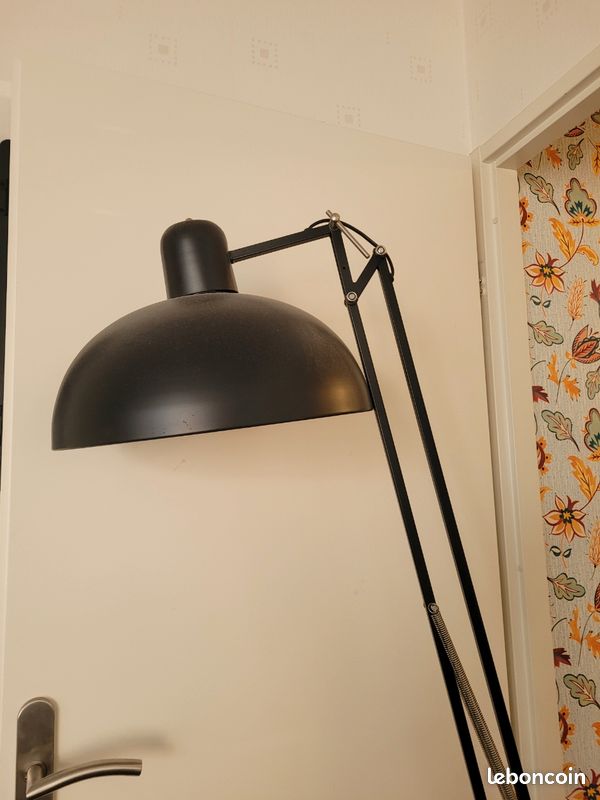 Lampes de sol, lampes sur pied et lampadaires