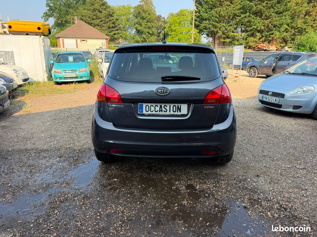 KIA VENGA 1.6 CRDi 115 ch ISG Premium GARANTIE 6 MOIS (image 9)