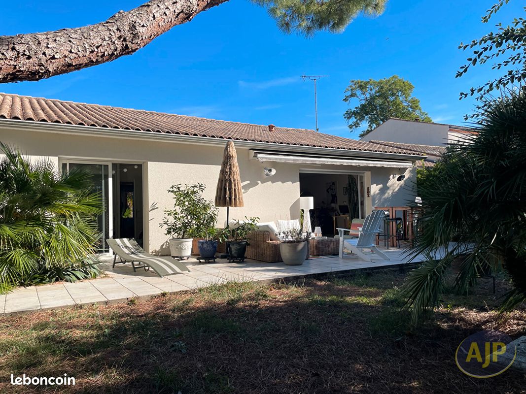 Maison 4 pièces 92 m² · à Saintes · 92 m² · 258 000 €