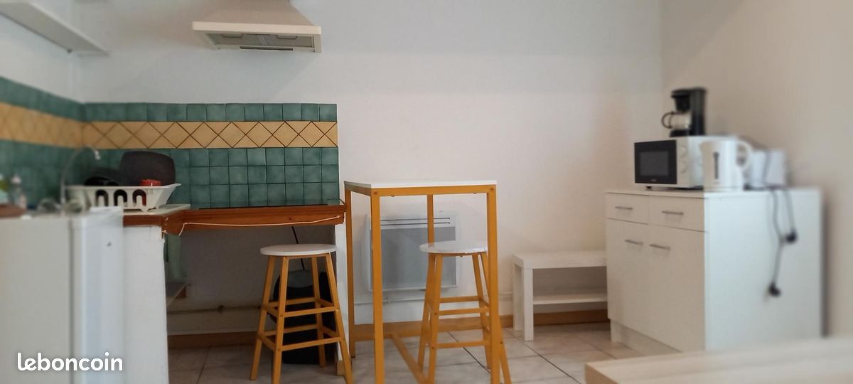 Appartement 1 pièce 21 m² · à Durban-Corbières · 21 m² · 365 €