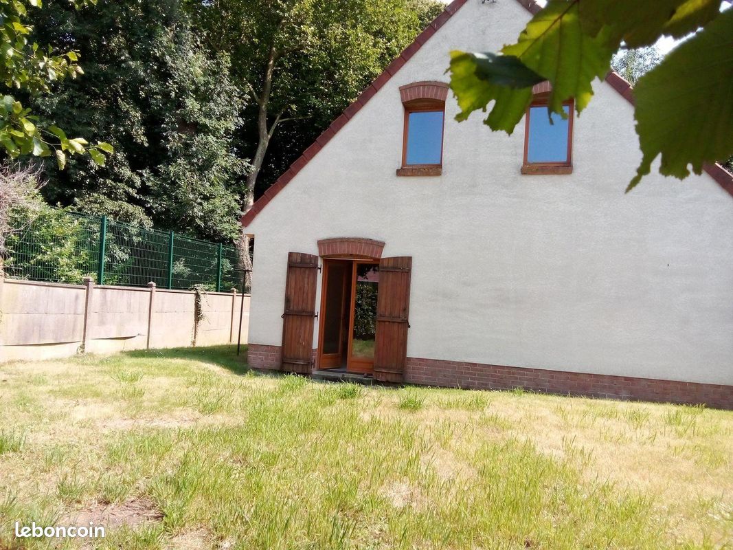 Maison 4 pièces 102 m² · à Lille · 102 m² · 1 230 €/mois