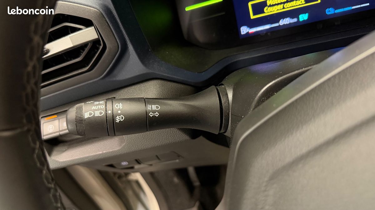 DACIA DUSTER 1.6 140CH 95 FULL-HYBRID JOURNEY 4X2 BVa (image 23)