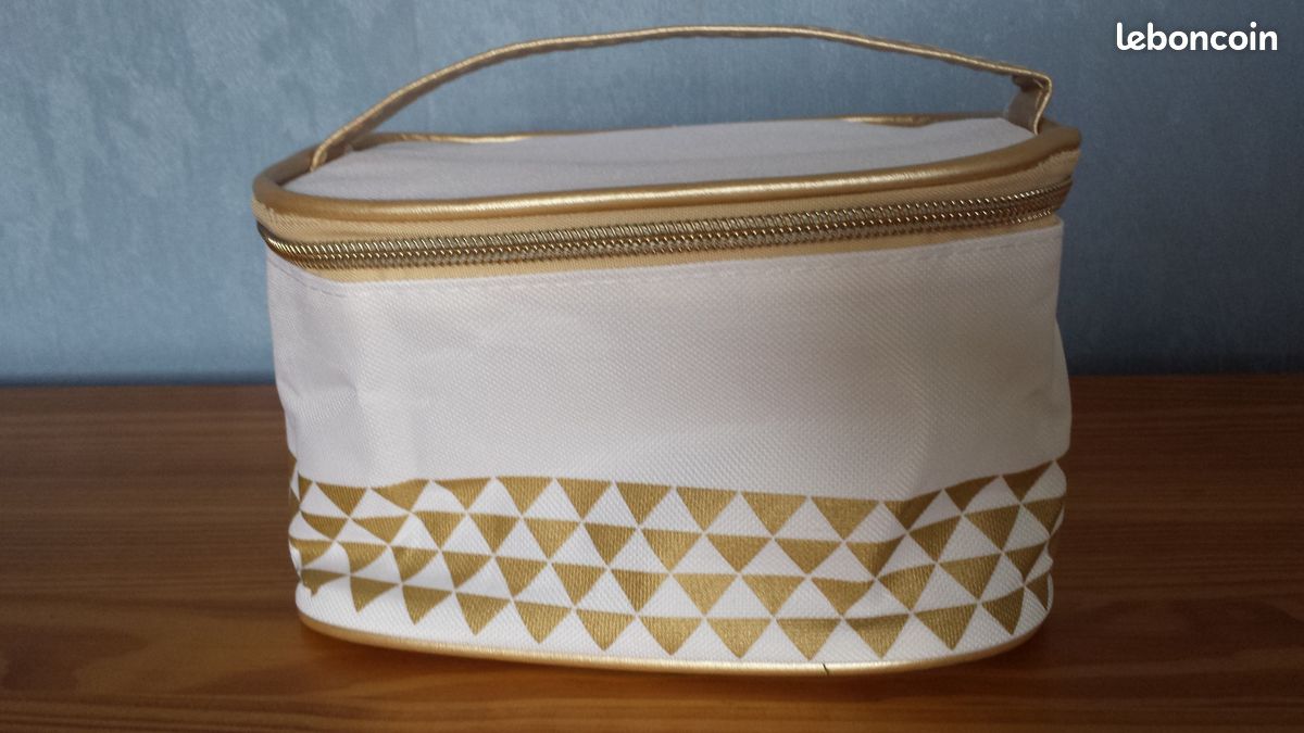 Trousse de maquillage blanc/or en synthétique – LBVYR (image 1)