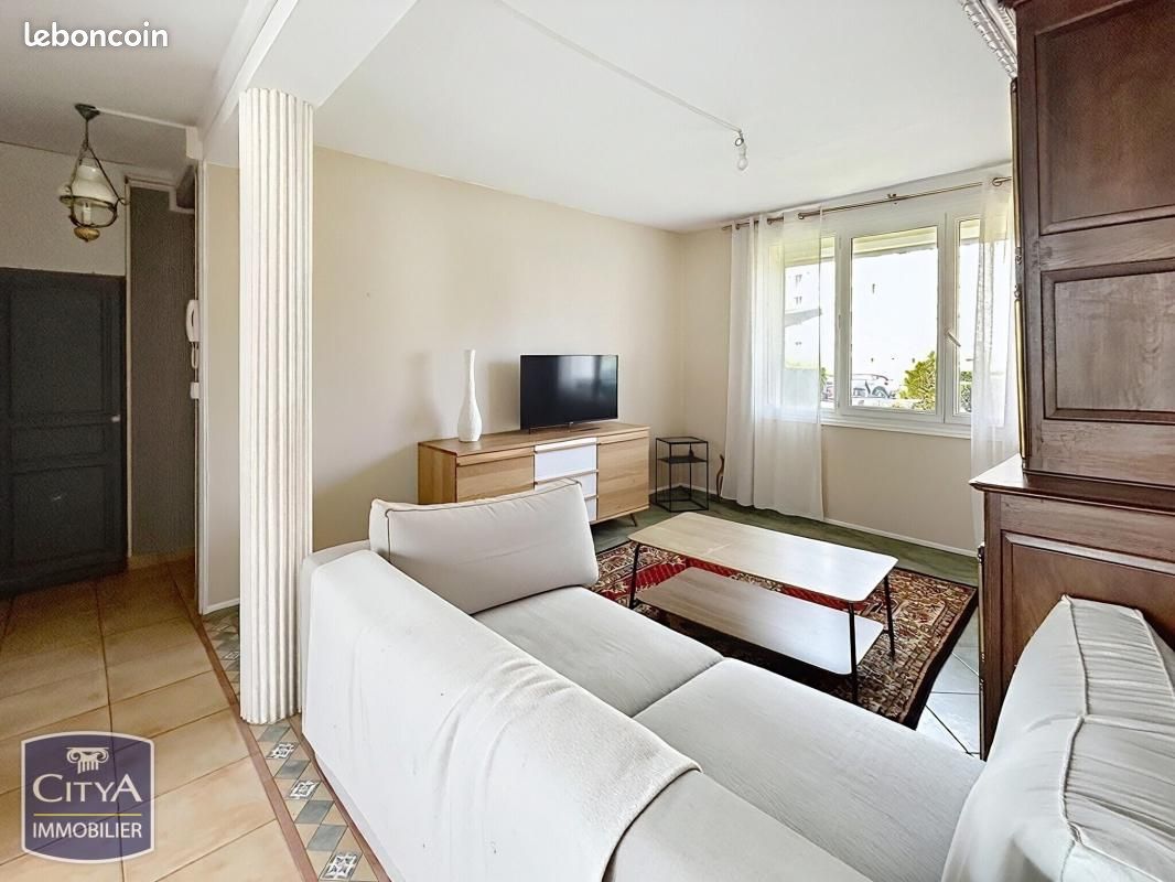 Appartement 4 pièces 64 m² · à Saint-Quentin · 64 m² · 54 900 €