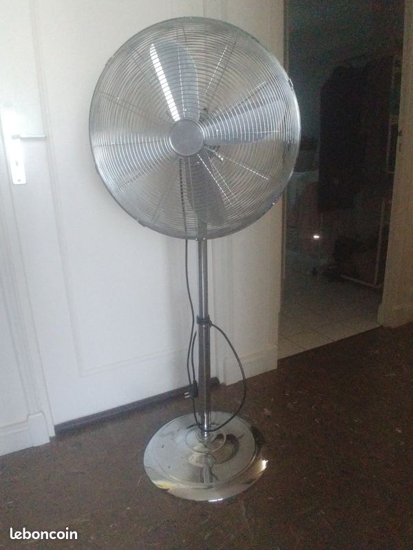 Ventilateur sur pied (image 2)