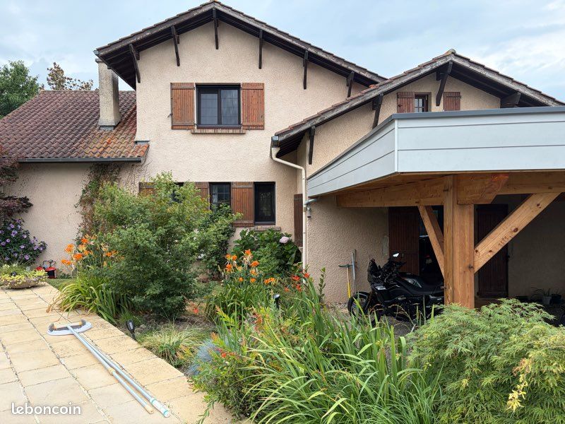 Maison 7 pièces 180 m² · à Vic-en-Bigorre · 180 m² · 339 000 €