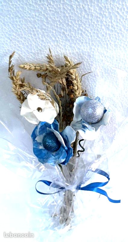 Sculpture Fleurs Modernes Bleu –Bouquet Abstrait contemporain (image 4)