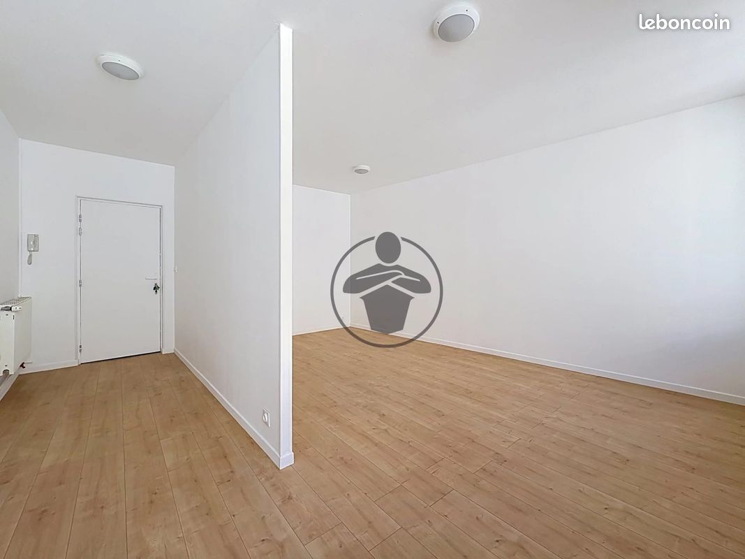 Appartement 1 pièce 43 m² · à Saint-Quentin · 43 m² · 515 €