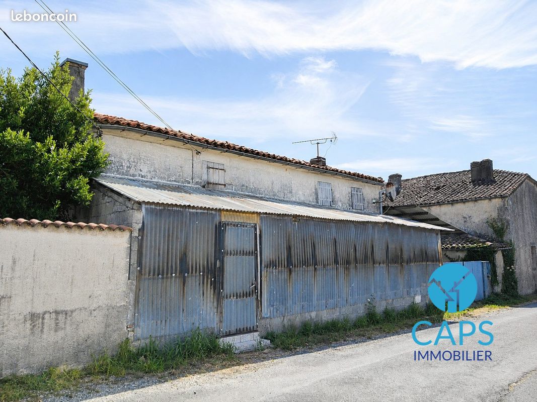 Maison 4 pièces 96 m² · à Sainte-Sévère · 96 m² · 67 500 €