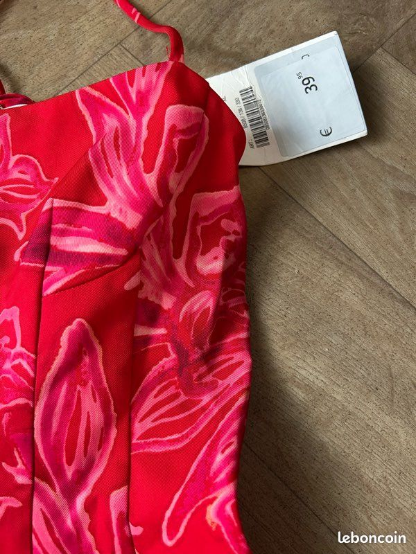 Robe fleurie Zara (image 3)
