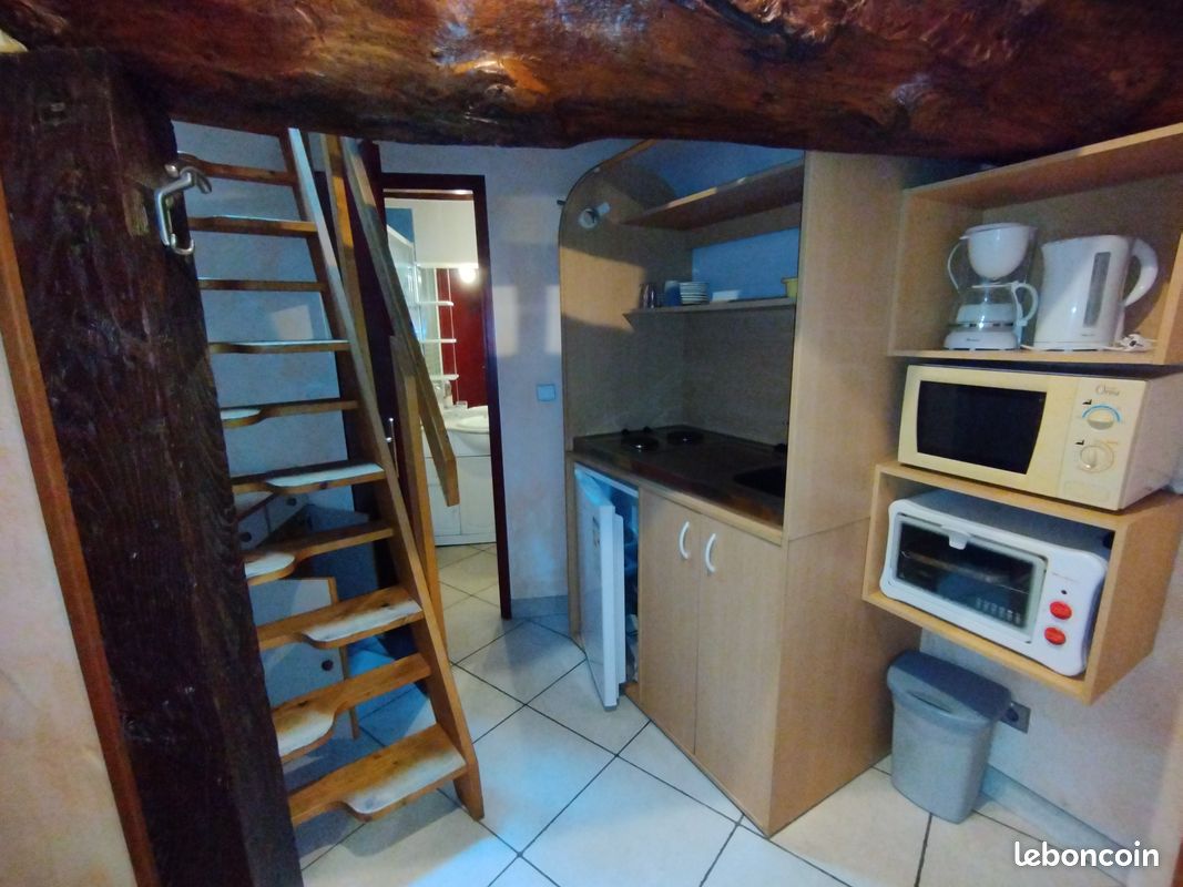 Appartement 1 pièce 18 m² · à Chambéry · 18 m² · 420 €/mois