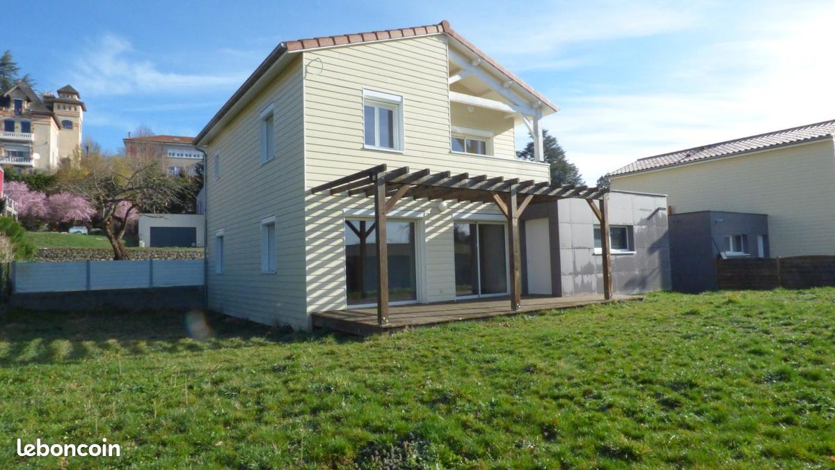 Maison 5 pièces 90 m² · à Espaly-Saint-Marcel · 90 m² · 1 015 €/mois