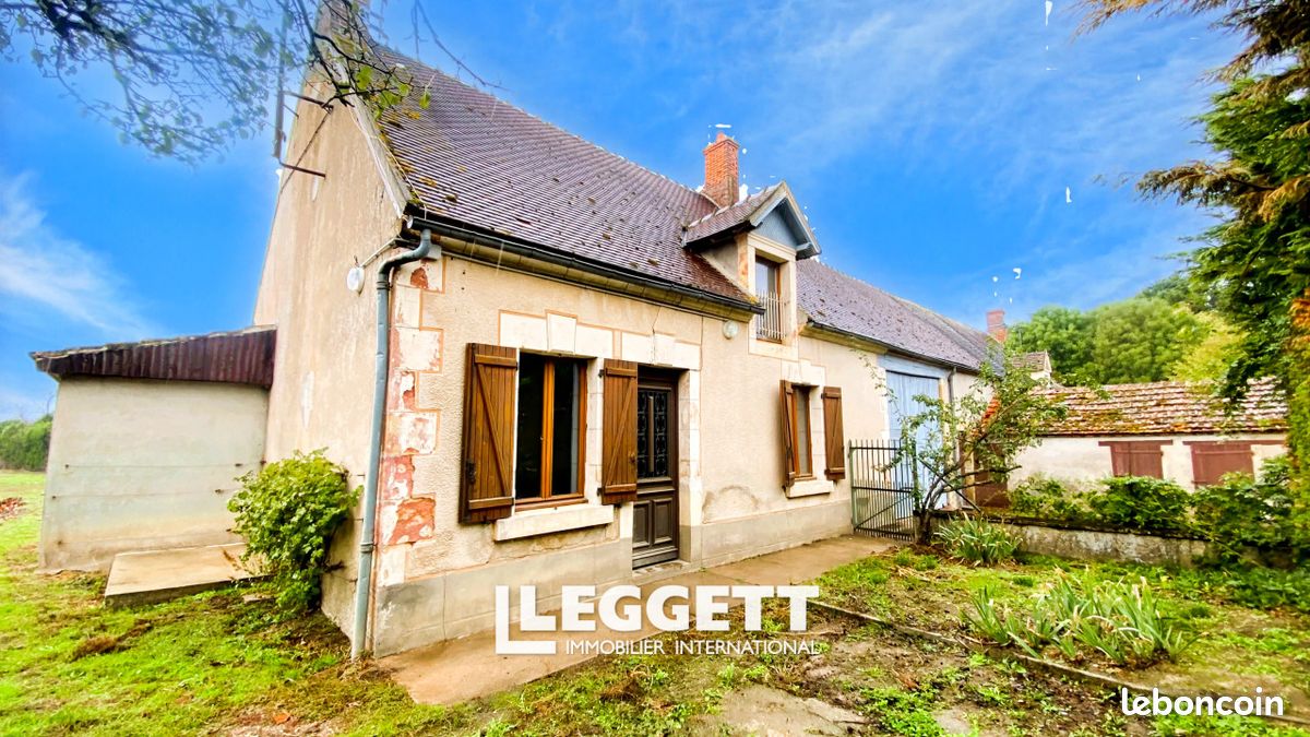 Maison 4 pièces 98 m² · à Arcomps · 98 m² · 79 999 €