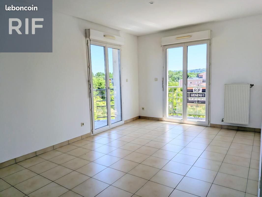 Appartement 2 pièces 53 m² · à Bourgoin-Jallieu · 53 m² · 159 000 €