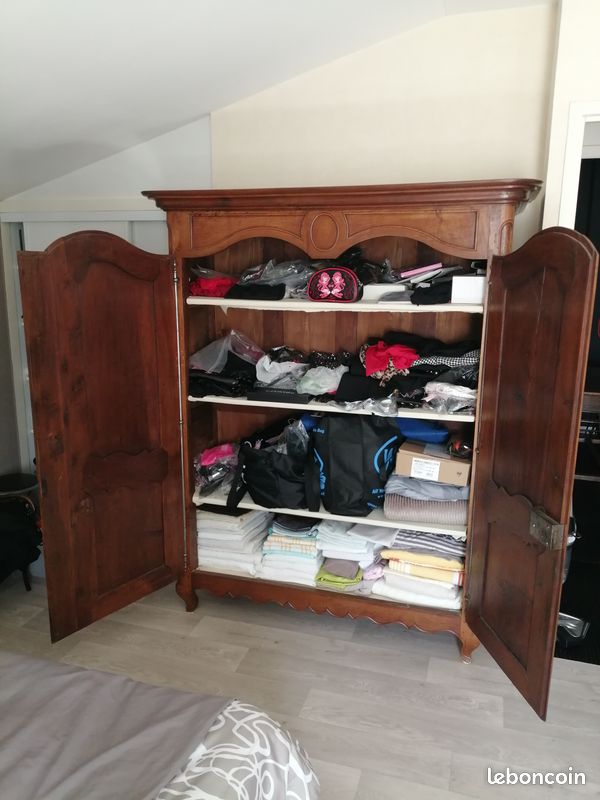 Antiquité Armoire dite " à fusils " (image 3)
