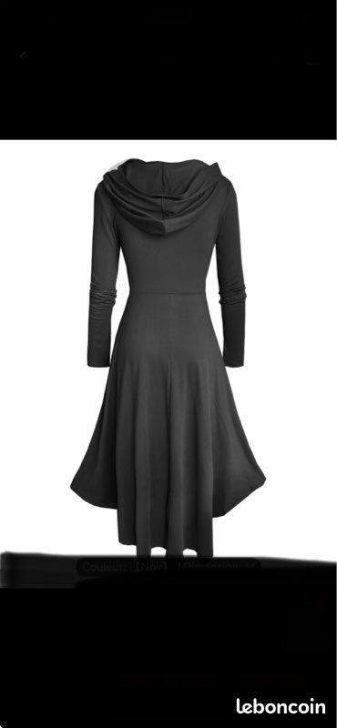 Robe Longue Noire à Capuche - Pour Soirée Ou Cocktail - Taille M - Occasion Très Bon état