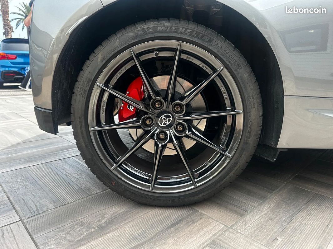 TOYOTA Yaris GR BVA 280ch - 2 100 km - CarPlay - Première main - Pack Track (image 31)
