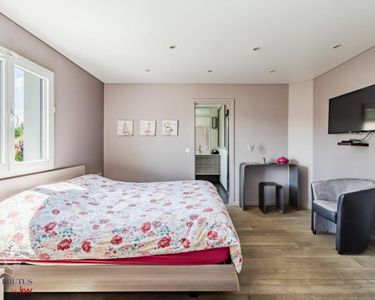 Maison 877 000 € - 211 m²