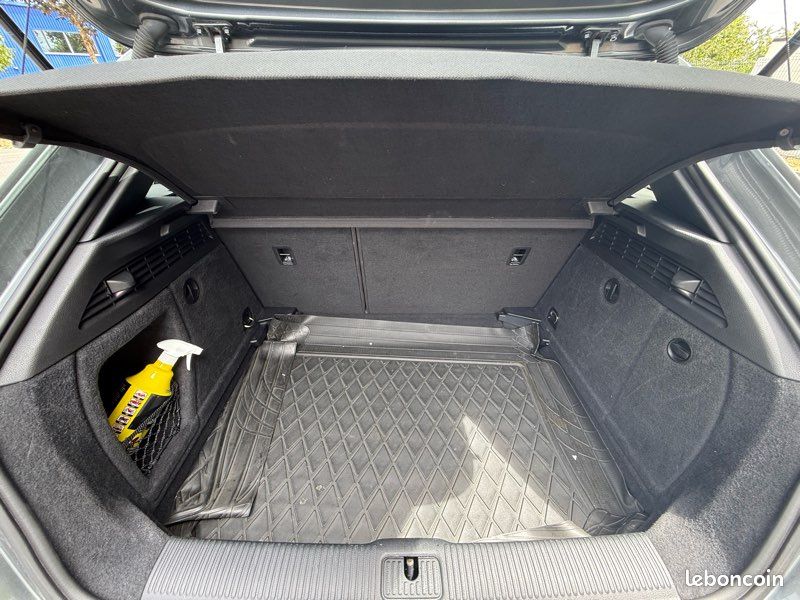 AUDI A3 Série 3 Sportback 1.6 TDi 16V FAP S&S 110ch « S Line » (image 13)