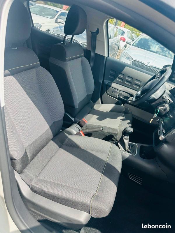 CITROEN C3 1.2 PureTech 83ch S&S Feel ( POSSIBILITE EXPORT ALGERIE )9990eht (image 6)