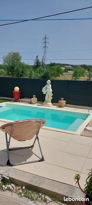 Maison de qualité avec piscine privative (image 1)