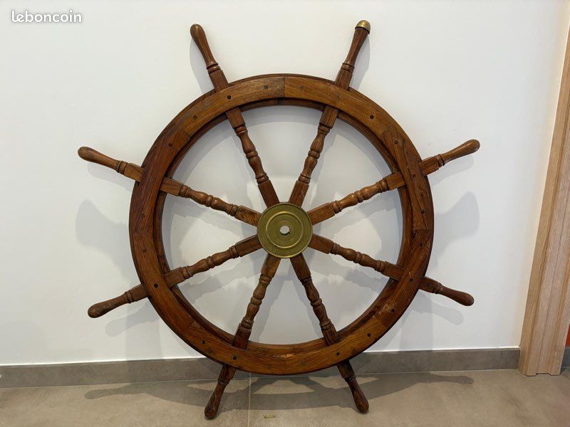 Recherche : grande barre a roue de navire en laiton circa 1920 | Antiquites en France