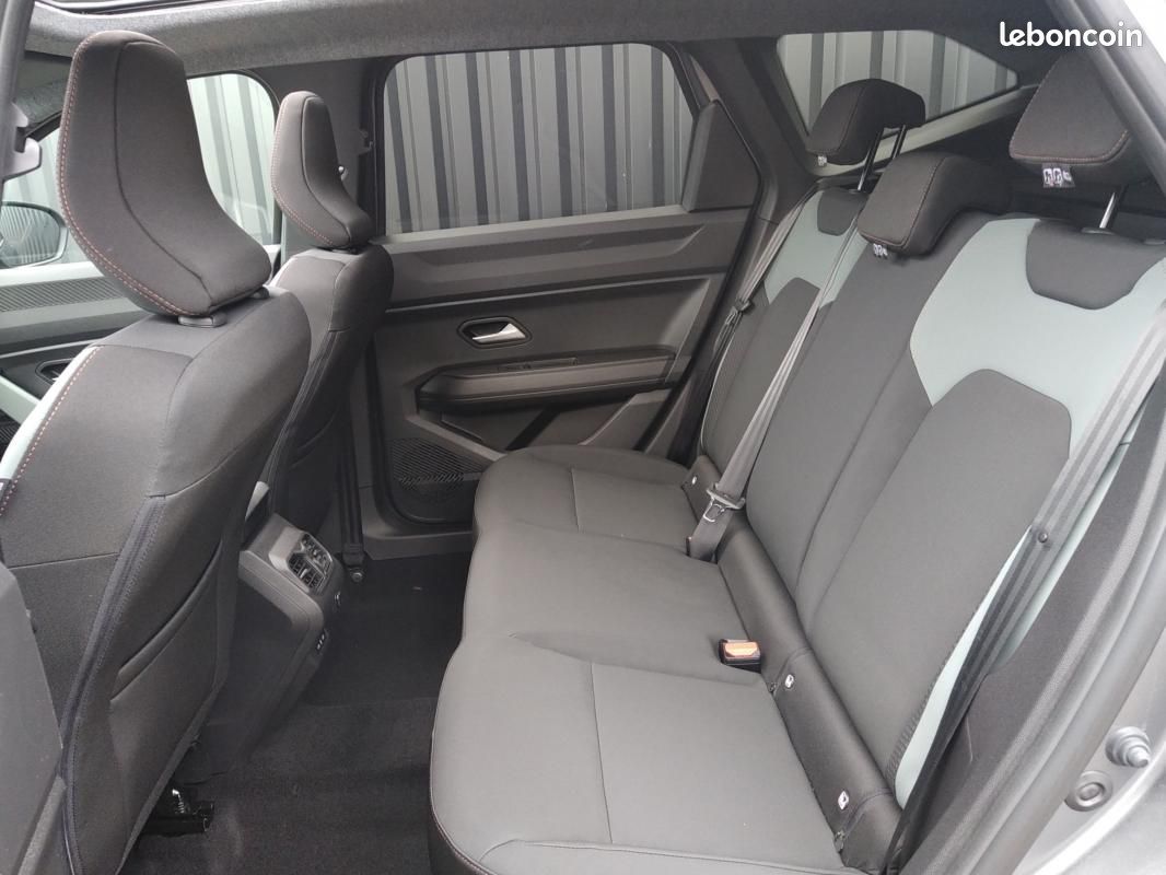 Dacia bigster EXTREME Mild Hybrid TCE 140ch BVM (image 8)