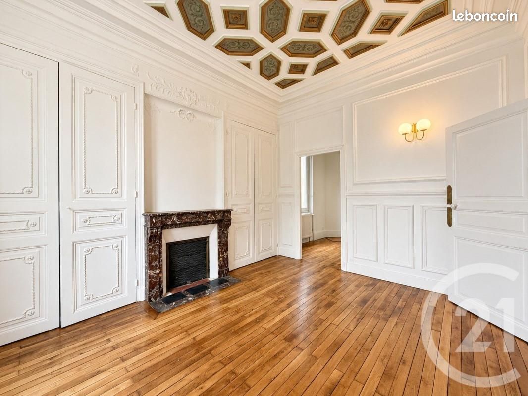 Maison 6 pièces 151 m² · à Moulins · 151 m² · 461 100 €