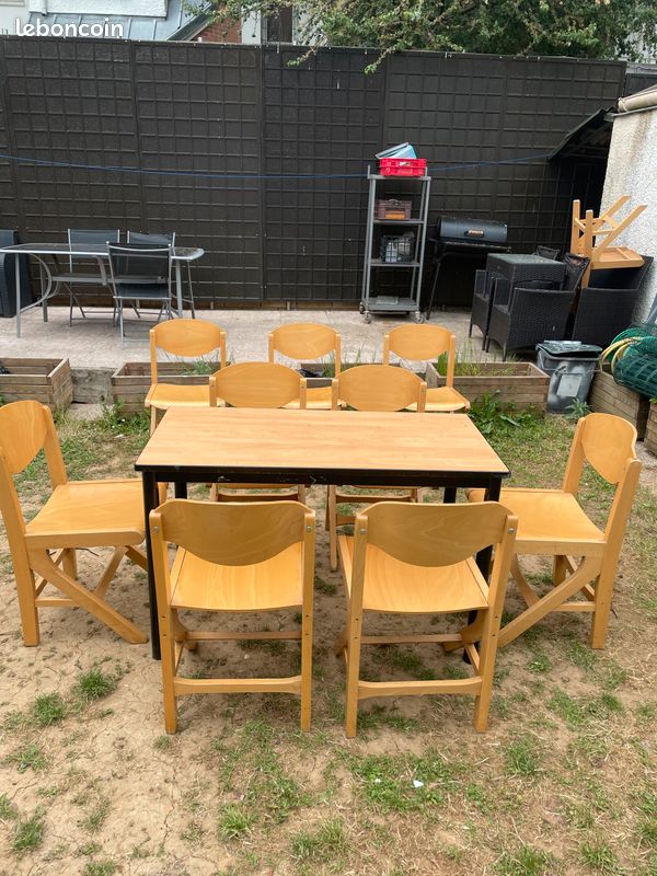 Table en bois 120x60 + 9 chaises (image 1)